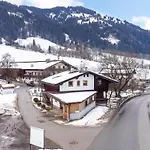 Haus Barbara Casa vacanze Niederau